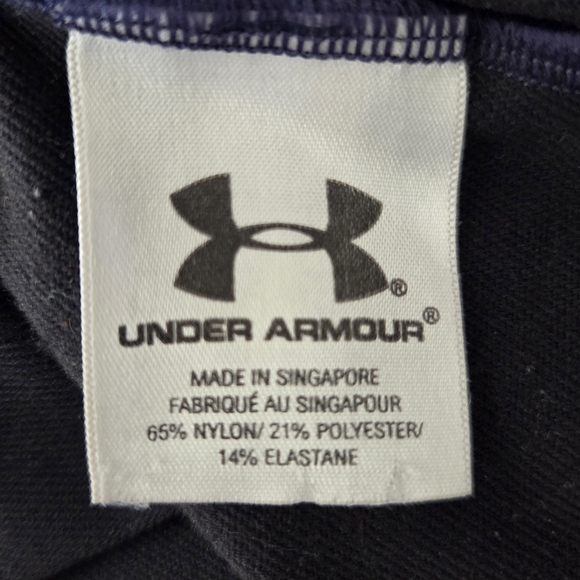 ⭐️Under Armour Women's Navy Long Sleeve Shiet Size Med - Picture 5 of 6